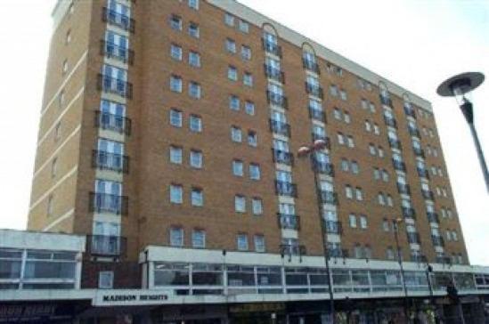 Private Double Bedroom In Hounslow Near Heathrow London Exterior photo